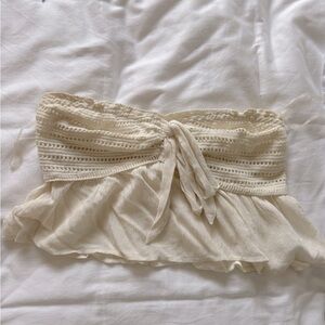 Cream/white crop top from American eagle Size M
